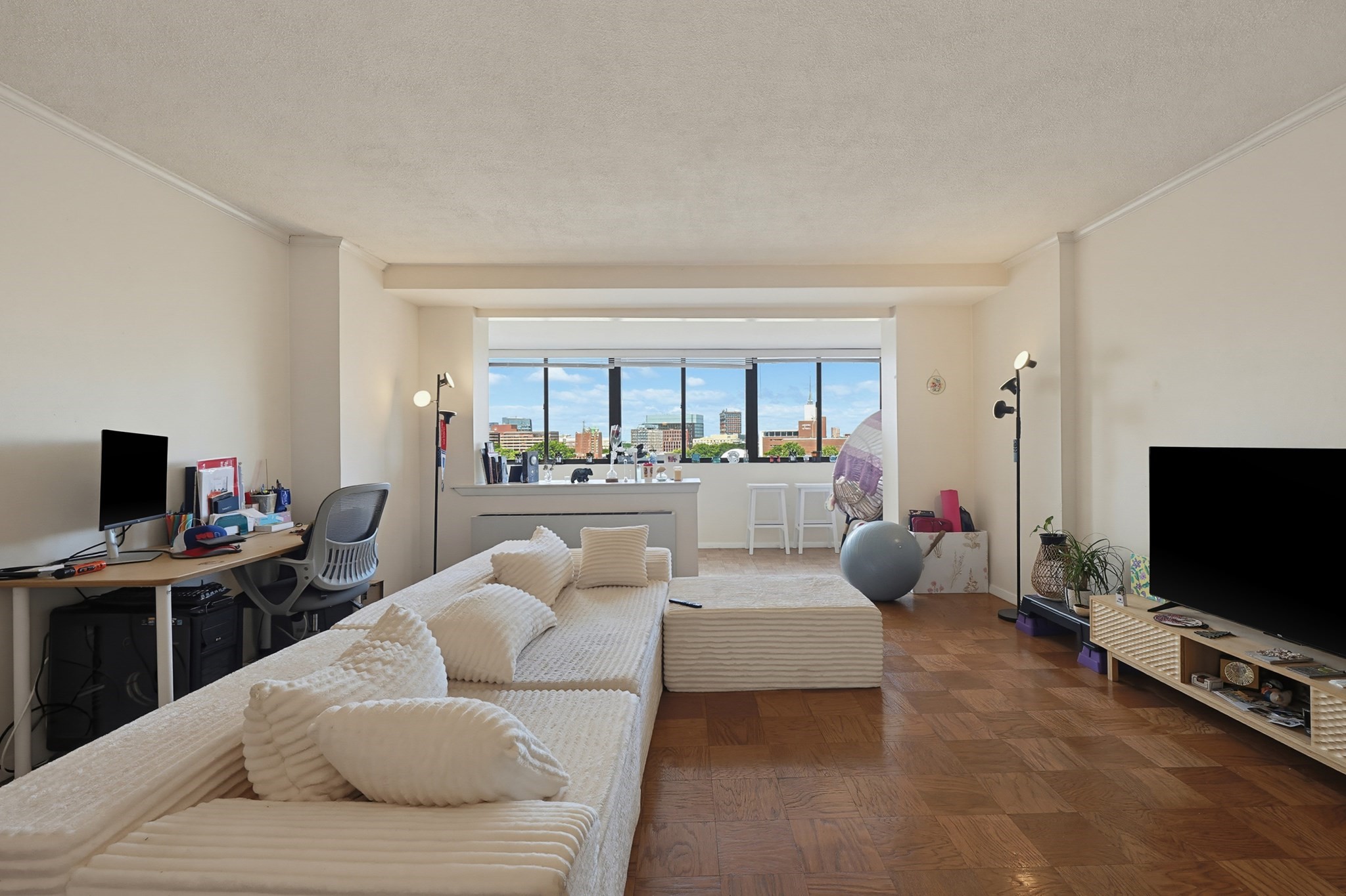 6 Whittier Pl Unit 7B, West End, Boston, MA 02114