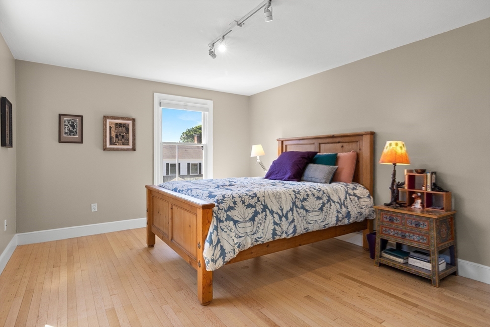 94 Lovett St, Beverly, MA Image 25