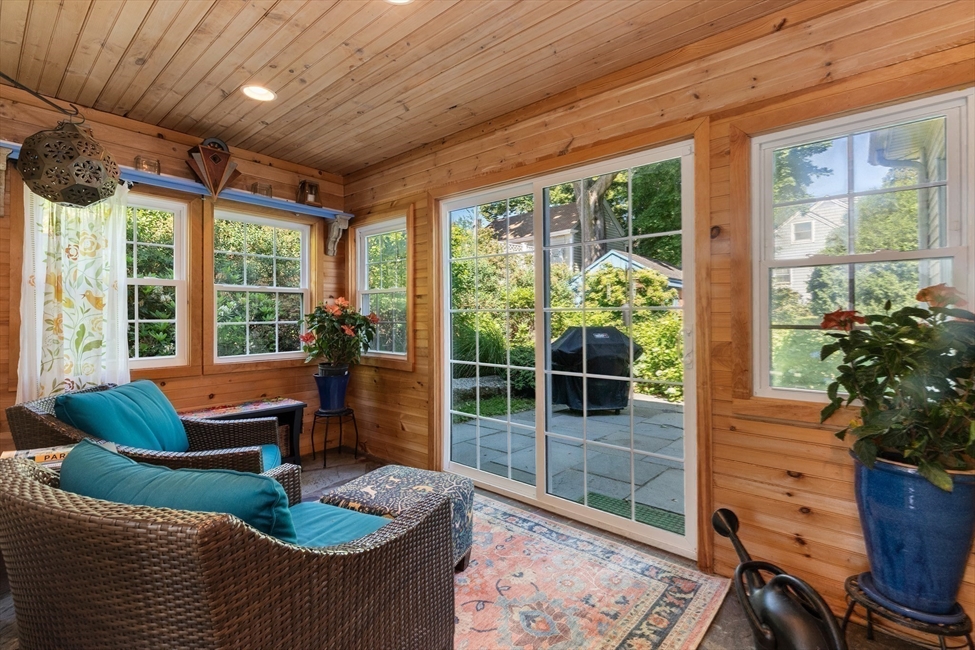 94 Lovett St, Beverly, MA Image 33