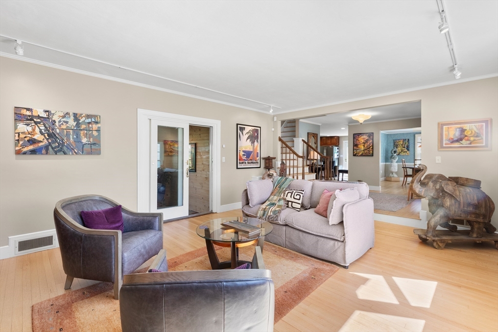 94 Lovett St, Beverly, MA Image 6