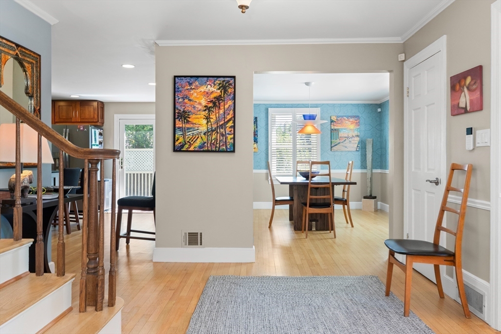 94 Lovett St, Beverly, MA Image 8
