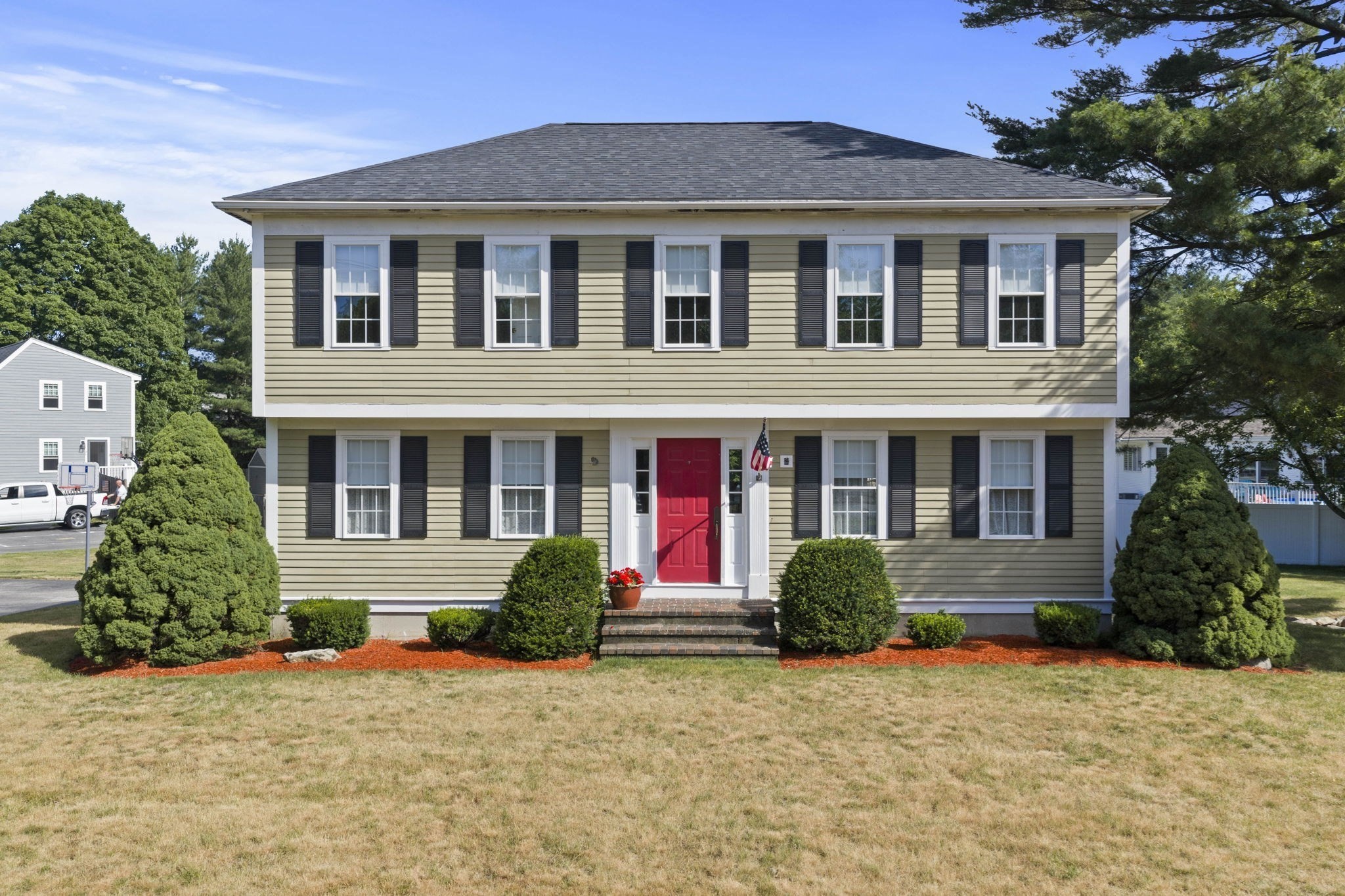 270 Park Ave, Weymouth, MA 02190