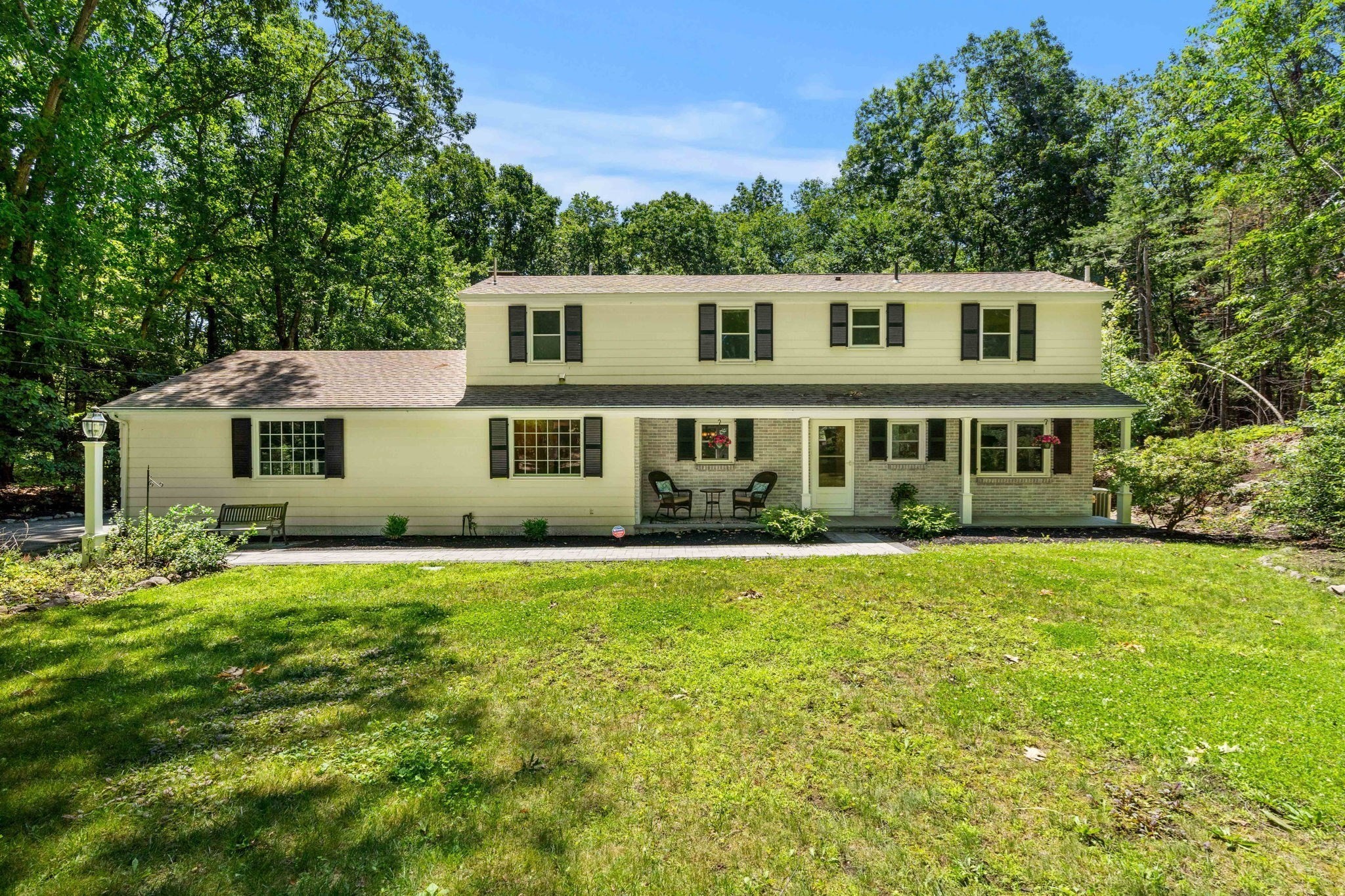 28 Birch Road, Andover, MA 01810