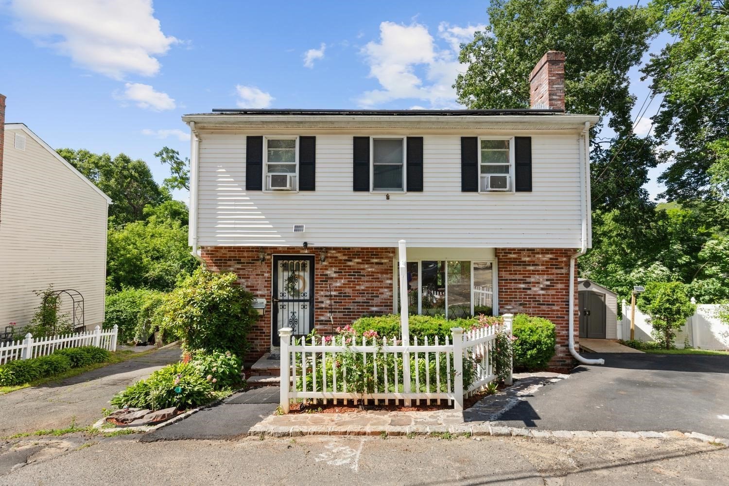 70 Crescent Lane, Malden, MA 02148