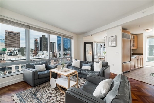 1 Avery St, Apt 17F