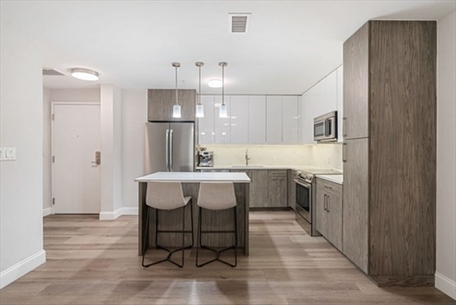 771 Harrison Ave, Apt 201