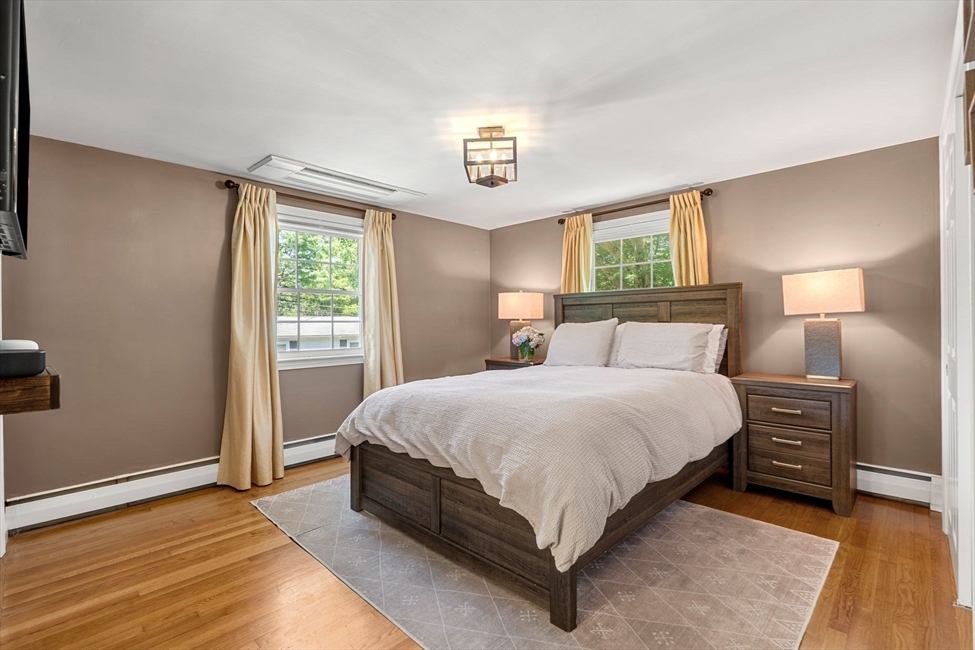212 Common Ln, Beverly, MA Image 11