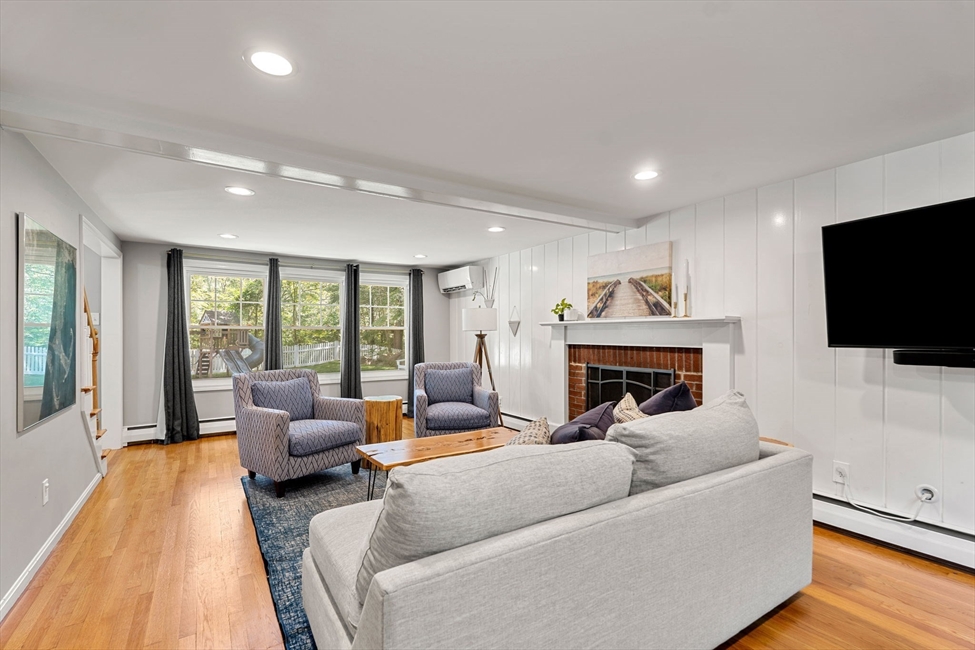 212 Common Ln, Beverly, MA Image 6