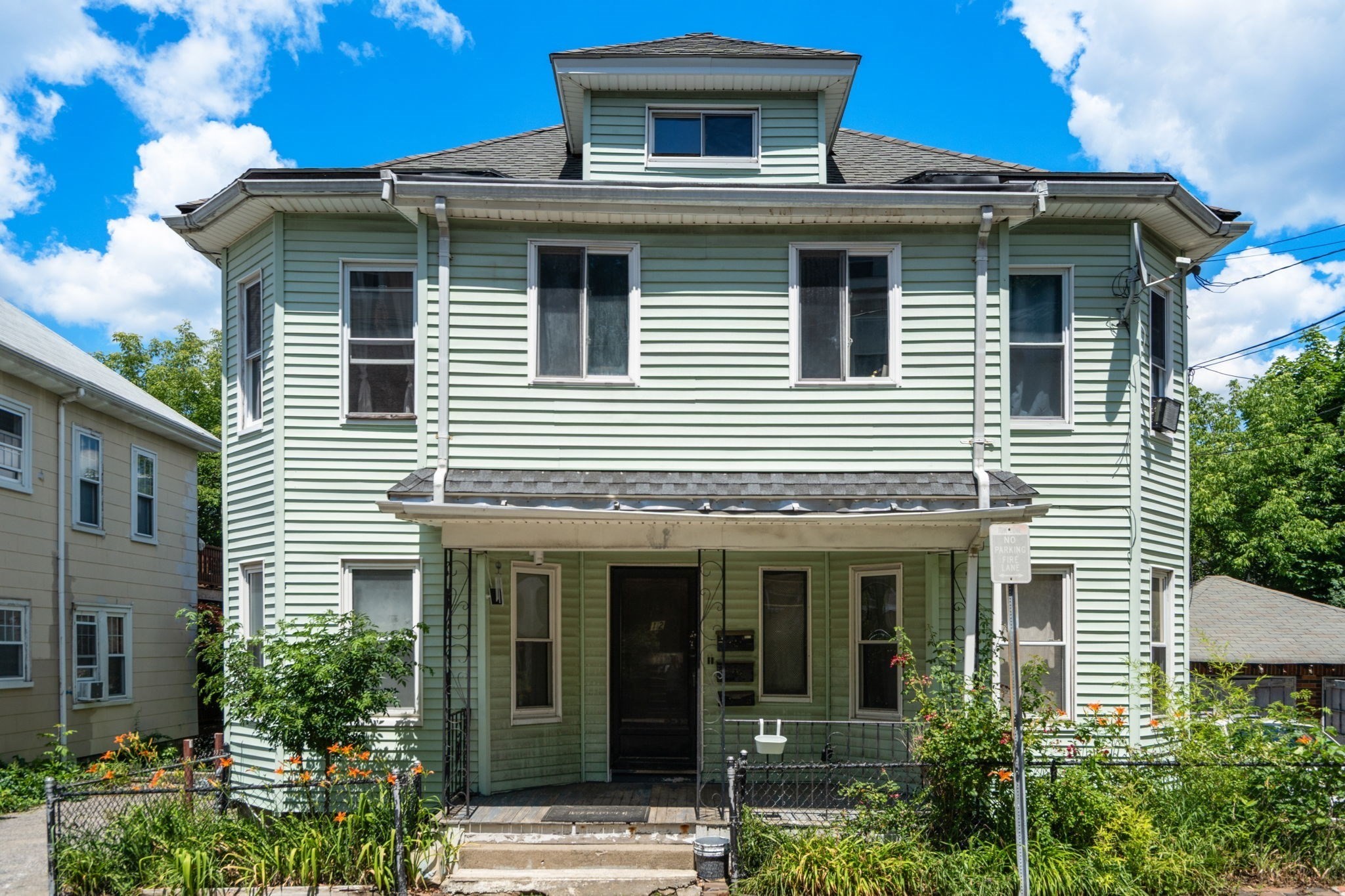 12 Douglas Ave, Somerville, MA 02145