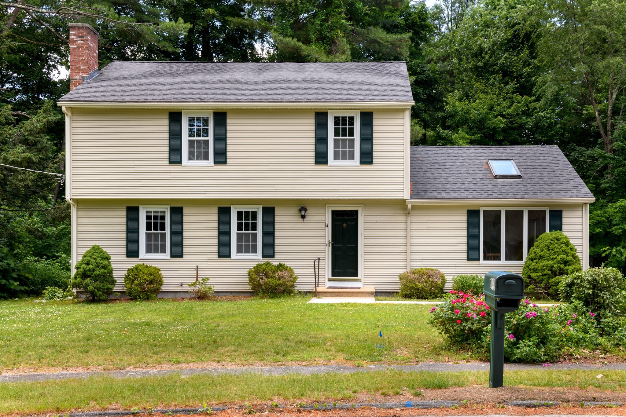 14 Wilde Willow Drive, Holden, MA 01520