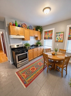393 Talbot Ave, Apt 1