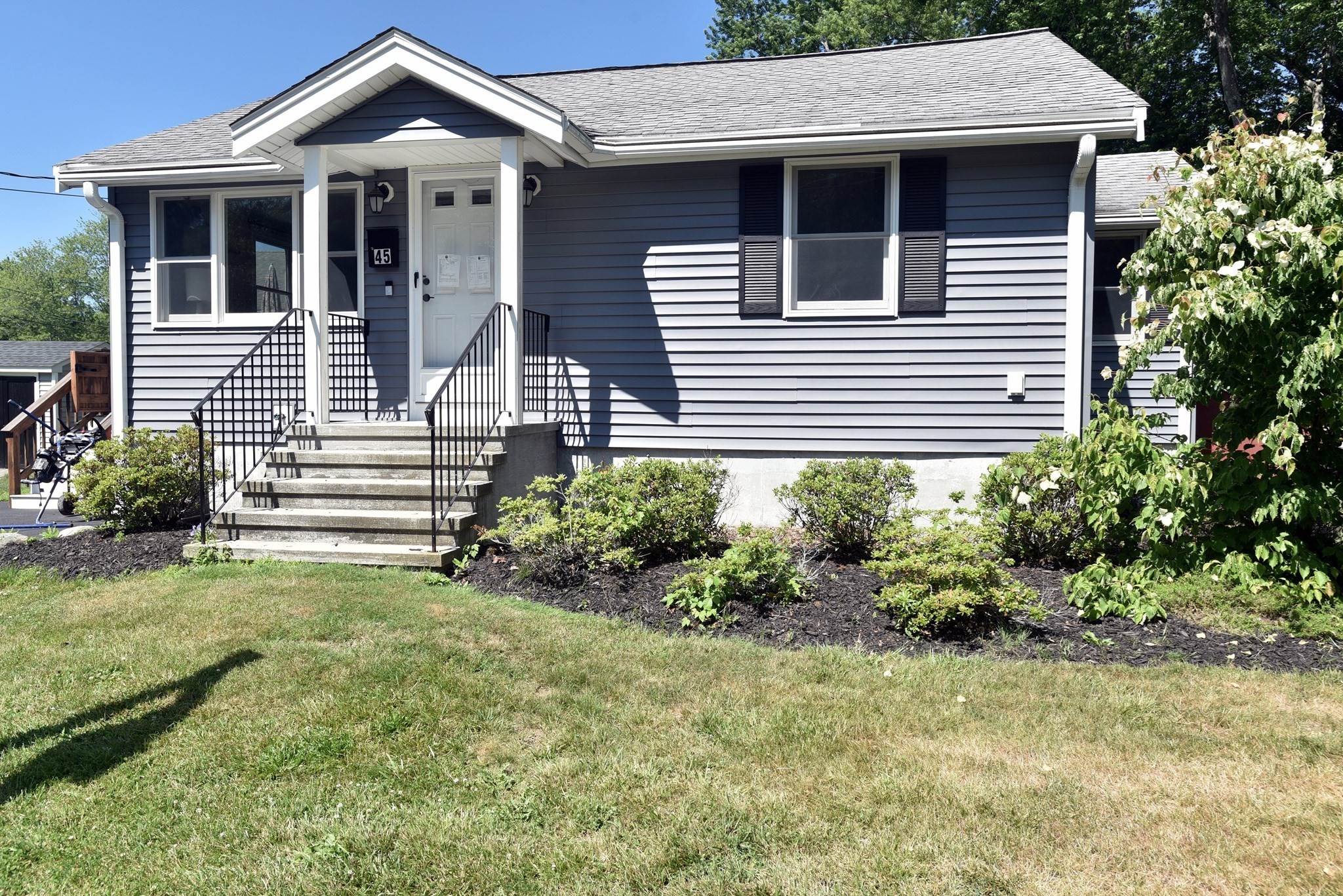 45 Brigham St, Whitman, MA 02382
