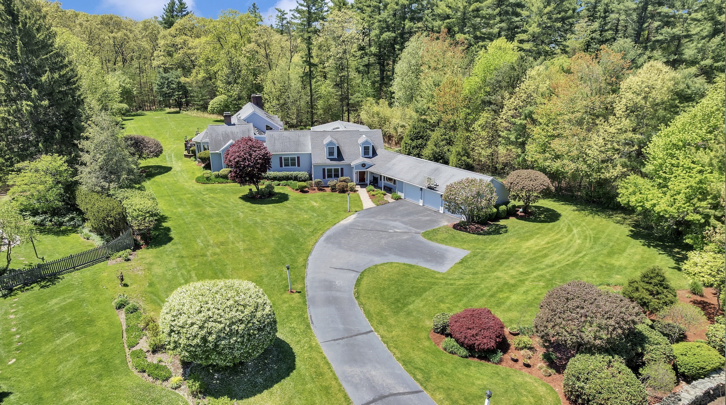 123 Farm Street, Dover, MA 02030