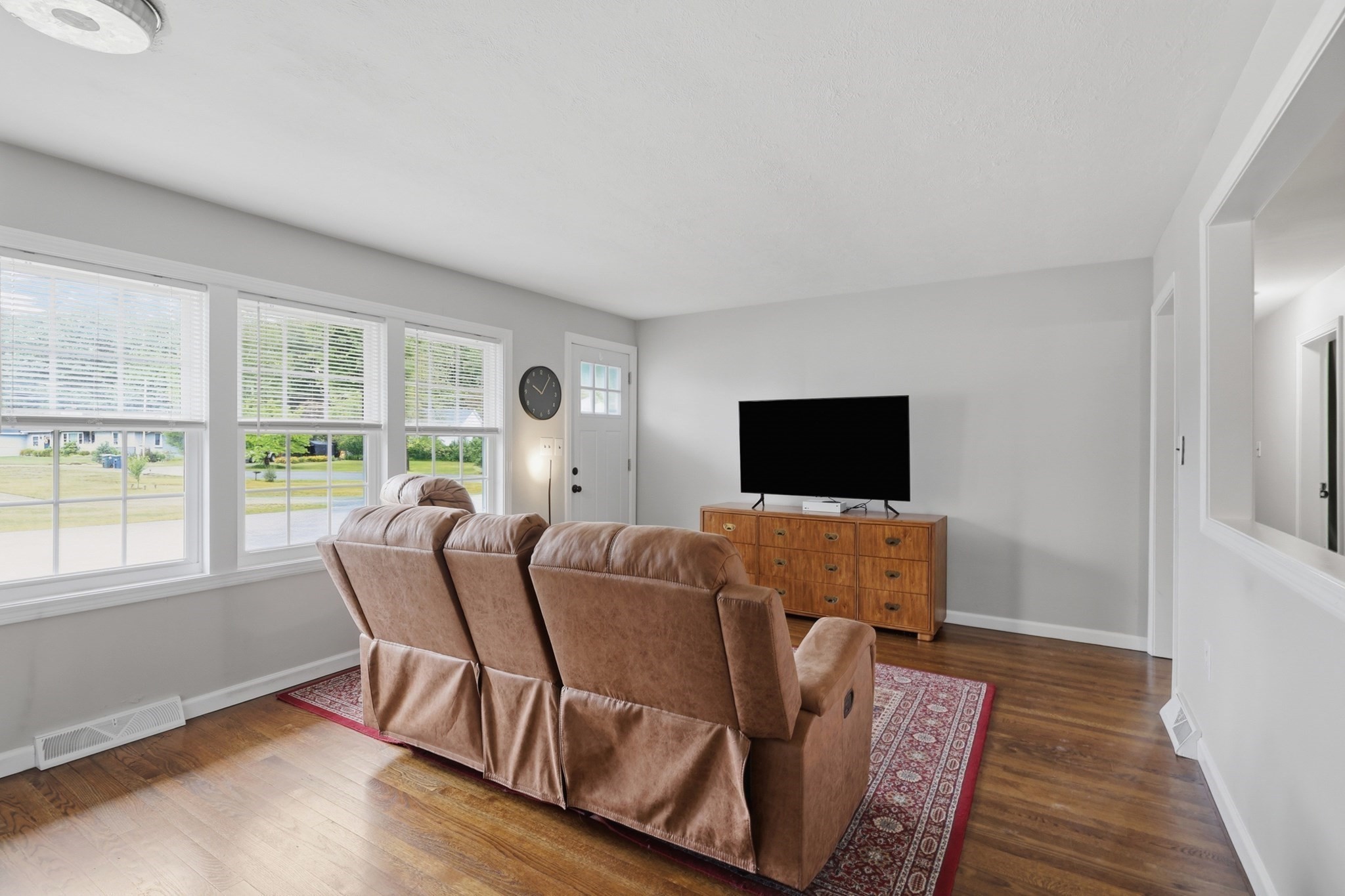 8 Causeway Terrace, Leominster, MA 01453 - Image 4