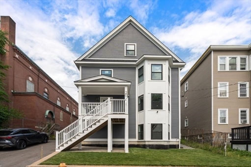 20 Ufford St, Apt 1
