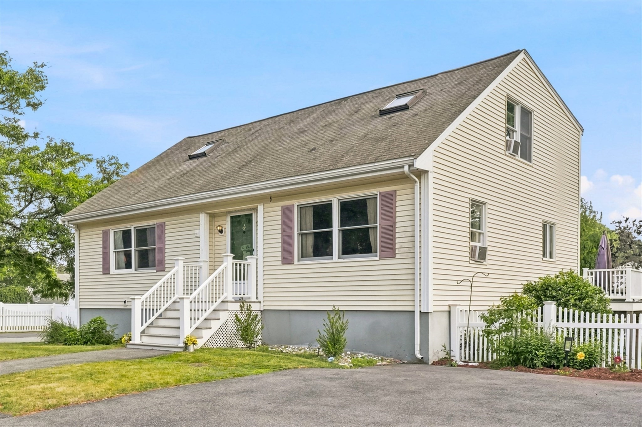 24 Quail Rd, Peabody, MA 01960