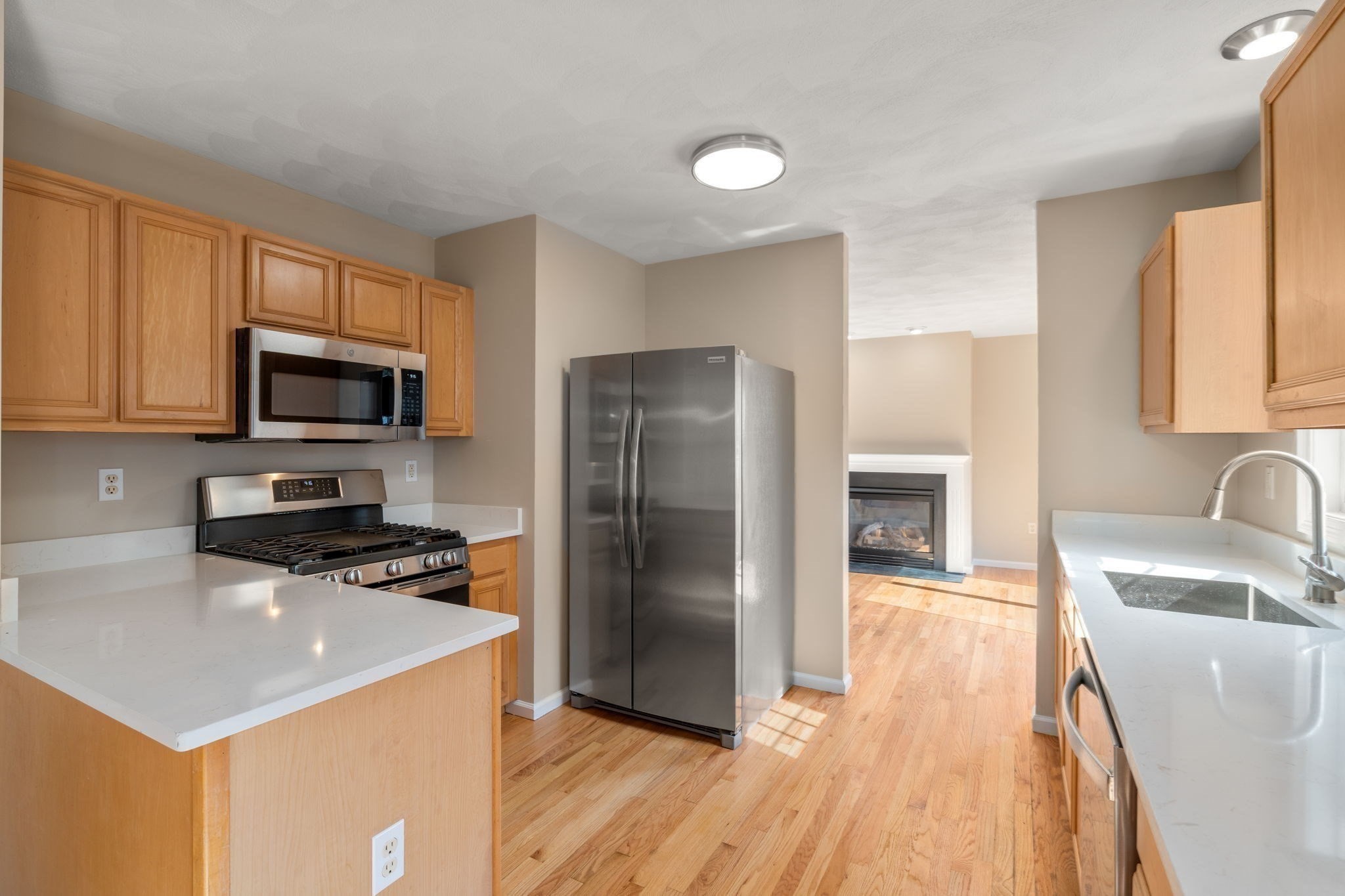 555 Main St Unit 6, Woburn, MA 01801 - Image 4