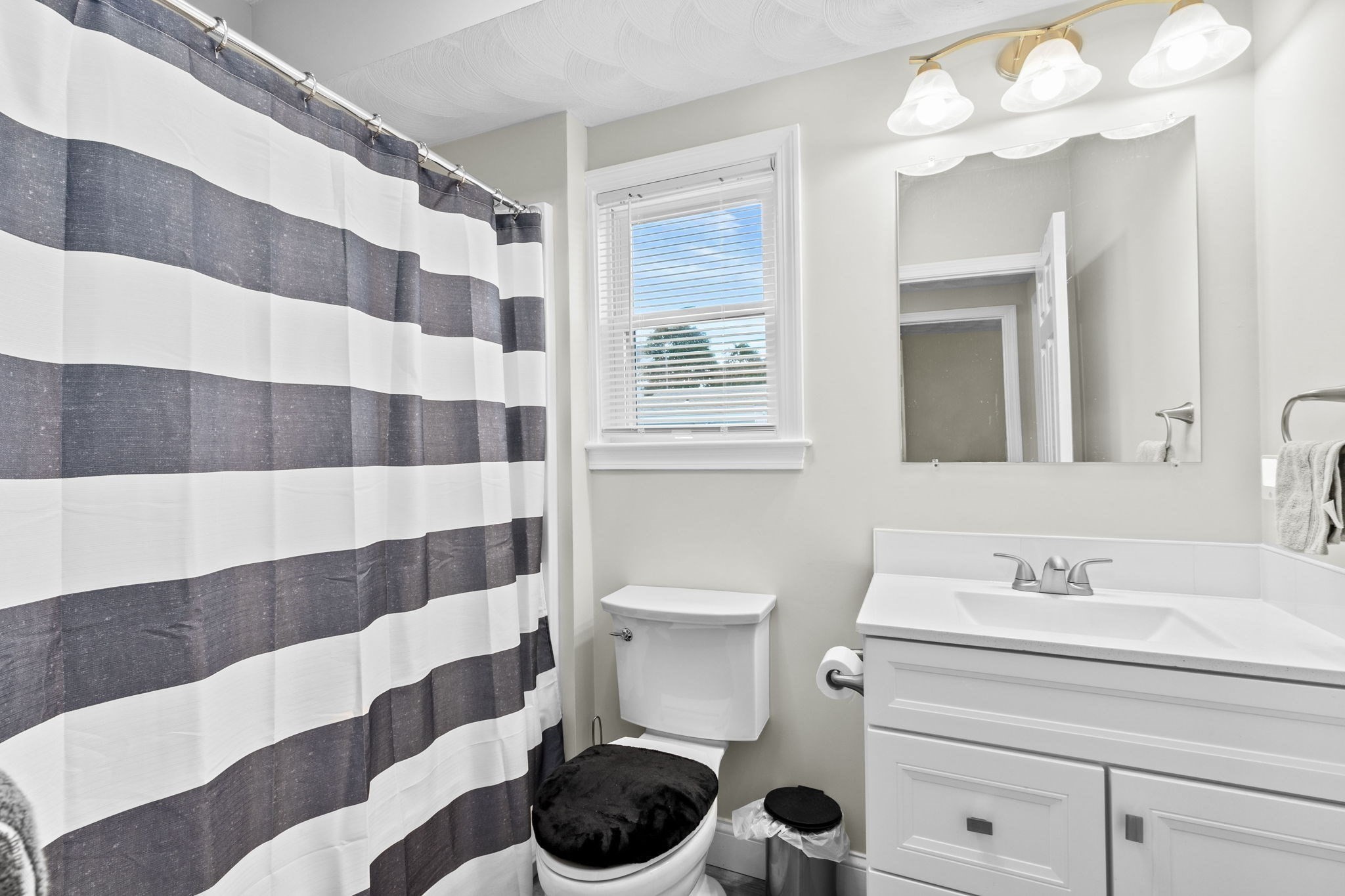 57 Buffum St Unit 1, Salem, MA 01970 - Image 27