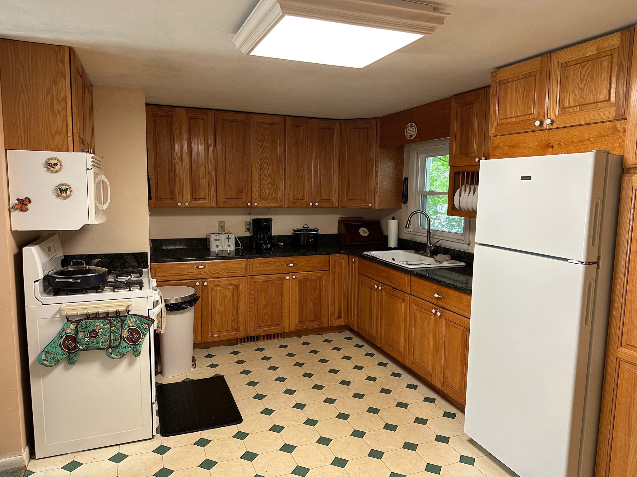8 Bishop St., Leominster, MA 01453 - Image 6