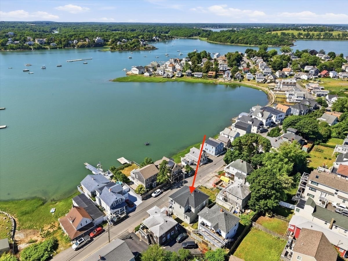 26 Bay Street Unit 1, Hull, MA 02045