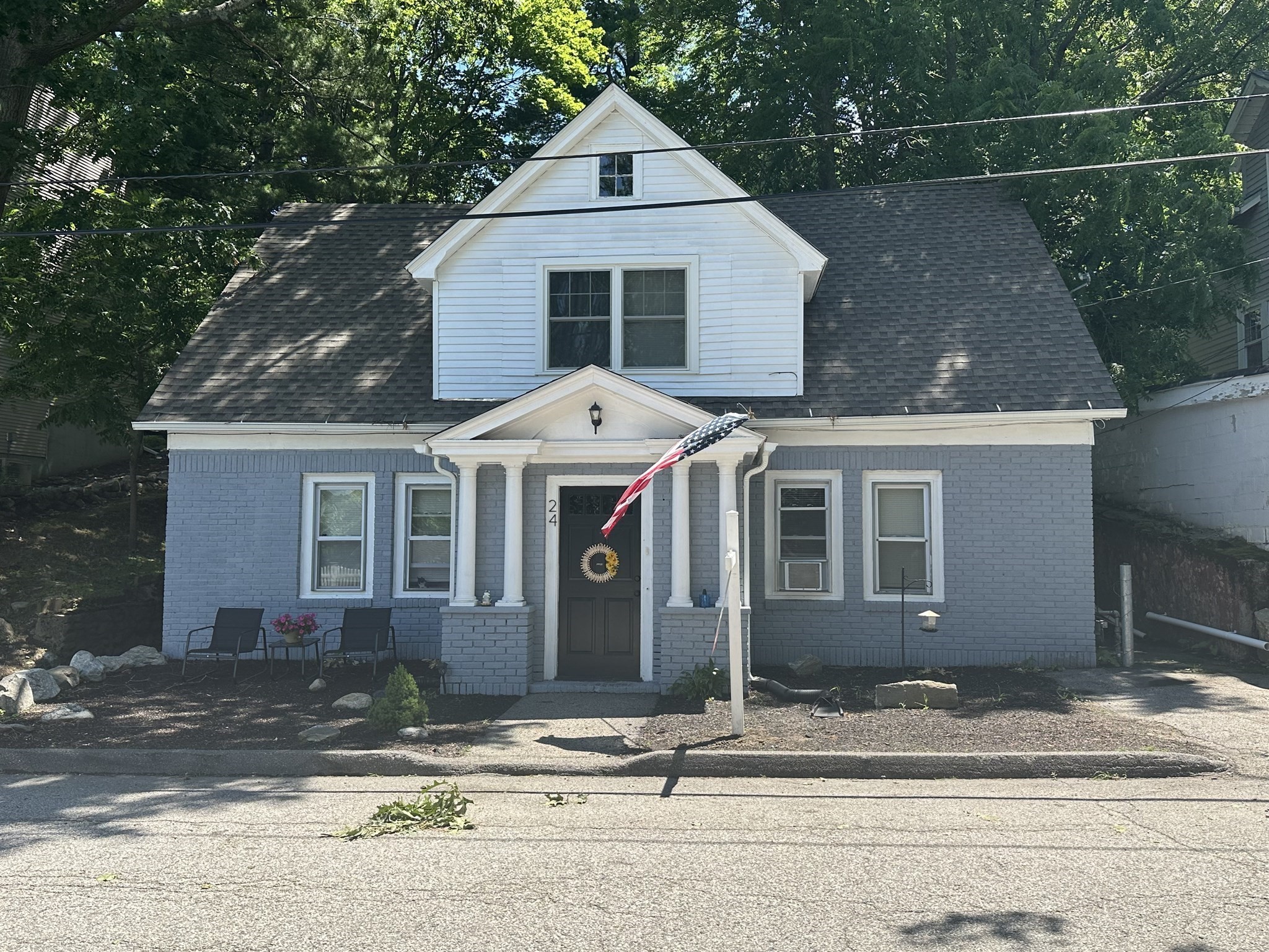 24 Proctor St, Worcester, MA 01606