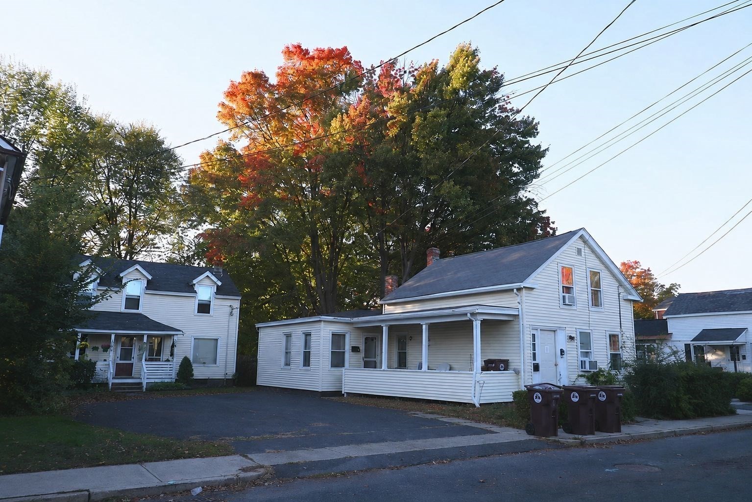 12 Cherry St, Westfield, MA 01085