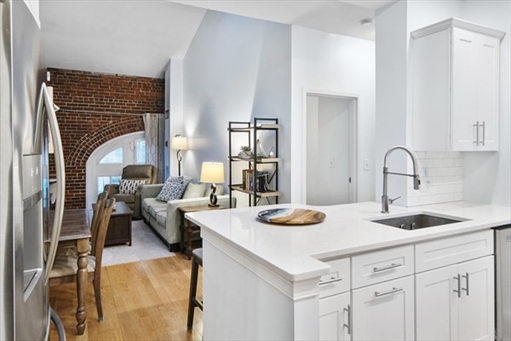 106 13th street, Apt 225
