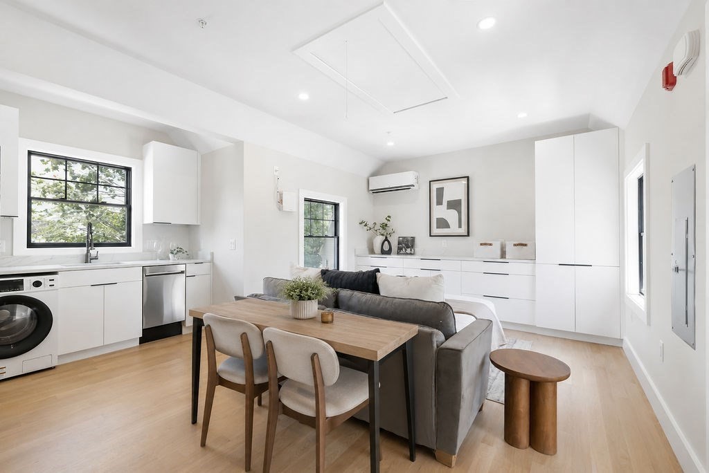 43 Crafts Street, Newton, MA 02458 - Image 21