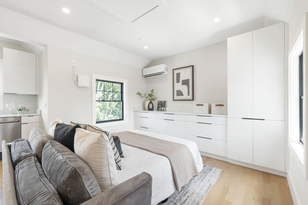 43 Crafts Street, Newton, MA 02458 - Image 22