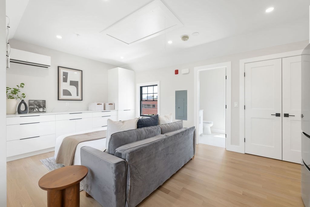 43 Crafts Street, Newton, MA 02458 - Image 23