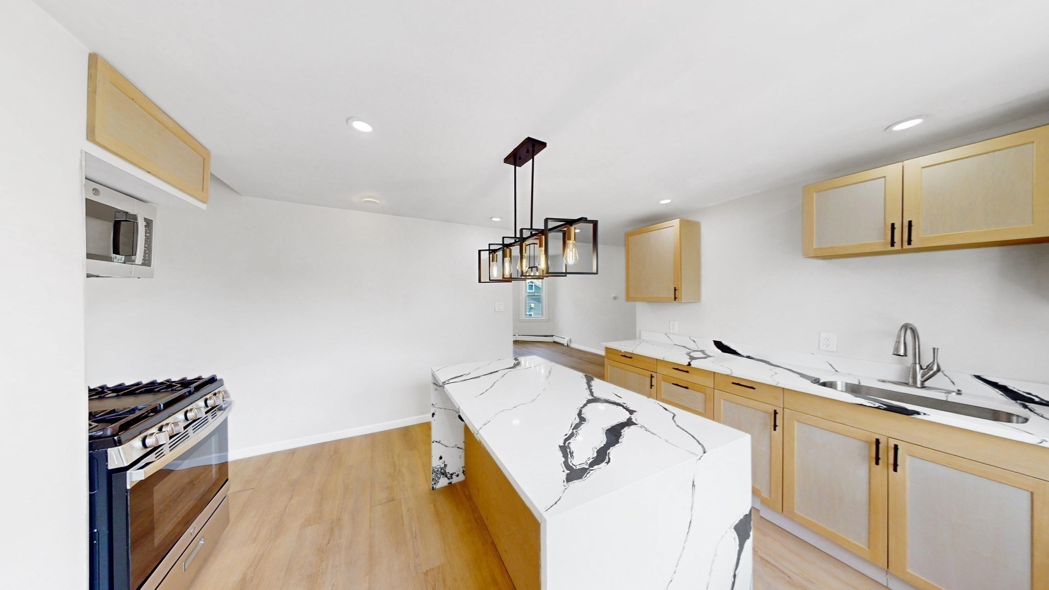 41 Oak Island St, Revere, MA 02151 - Image 15