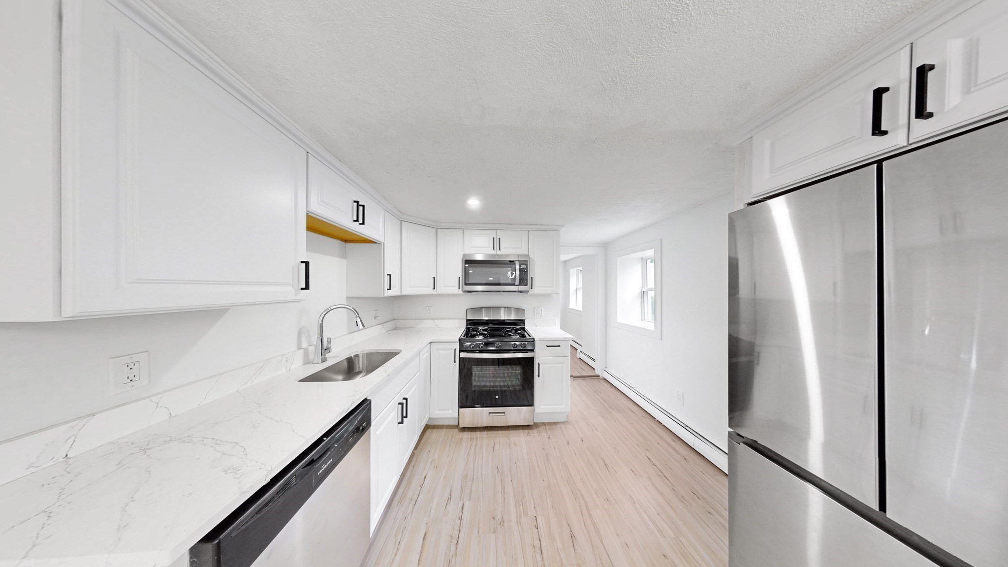 41 Oak Island St, Revere, MA 02151 - Image 35