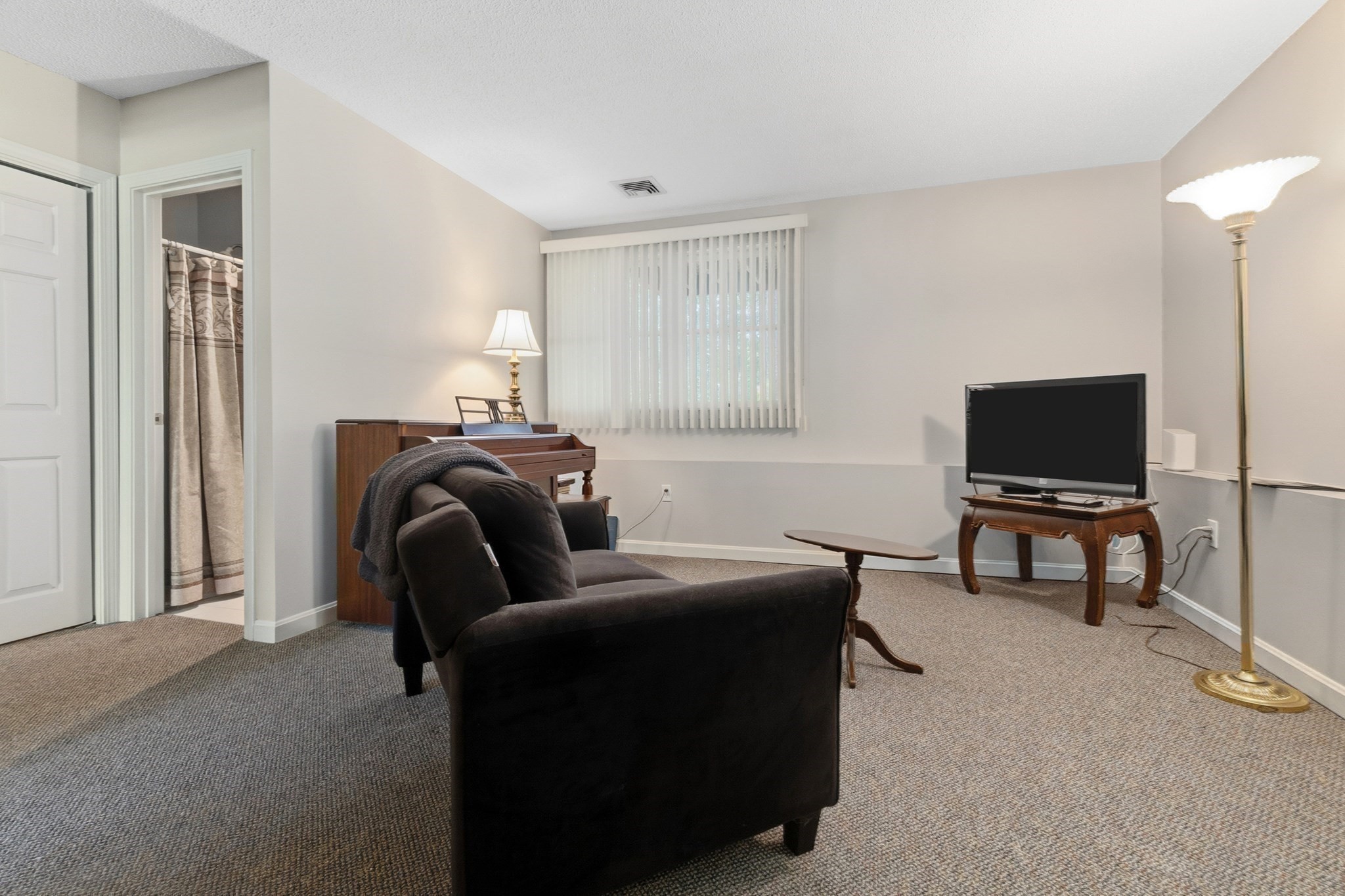 305 Salem St Unit 312, Woburn, MA 01801 - Image 15