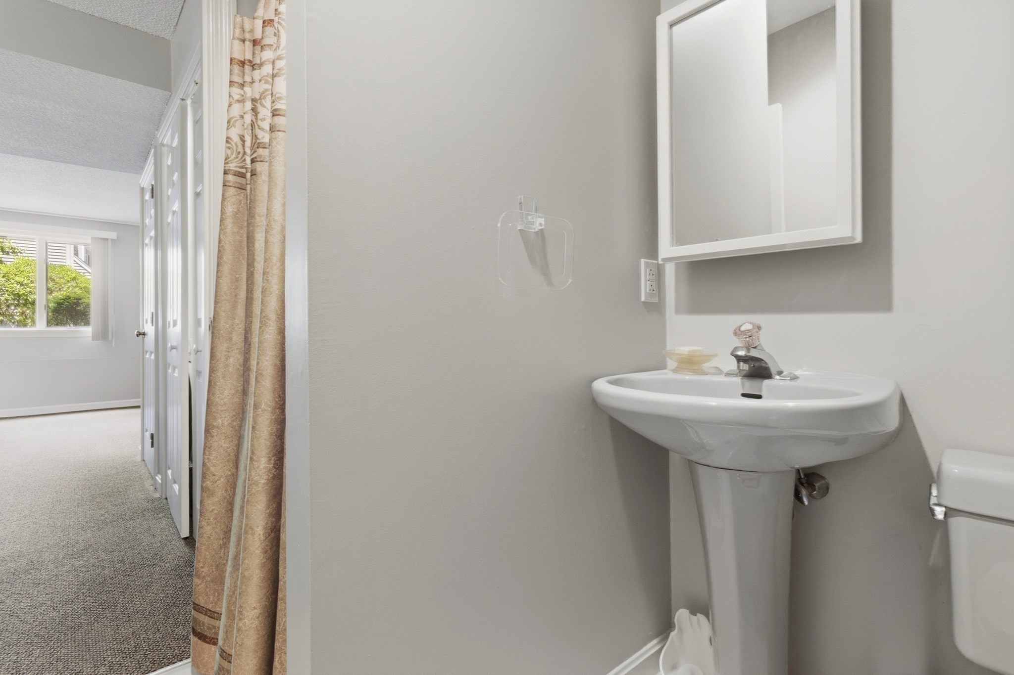 305 Salem St Unit 312, Woburn, MA 01801 - Image 17