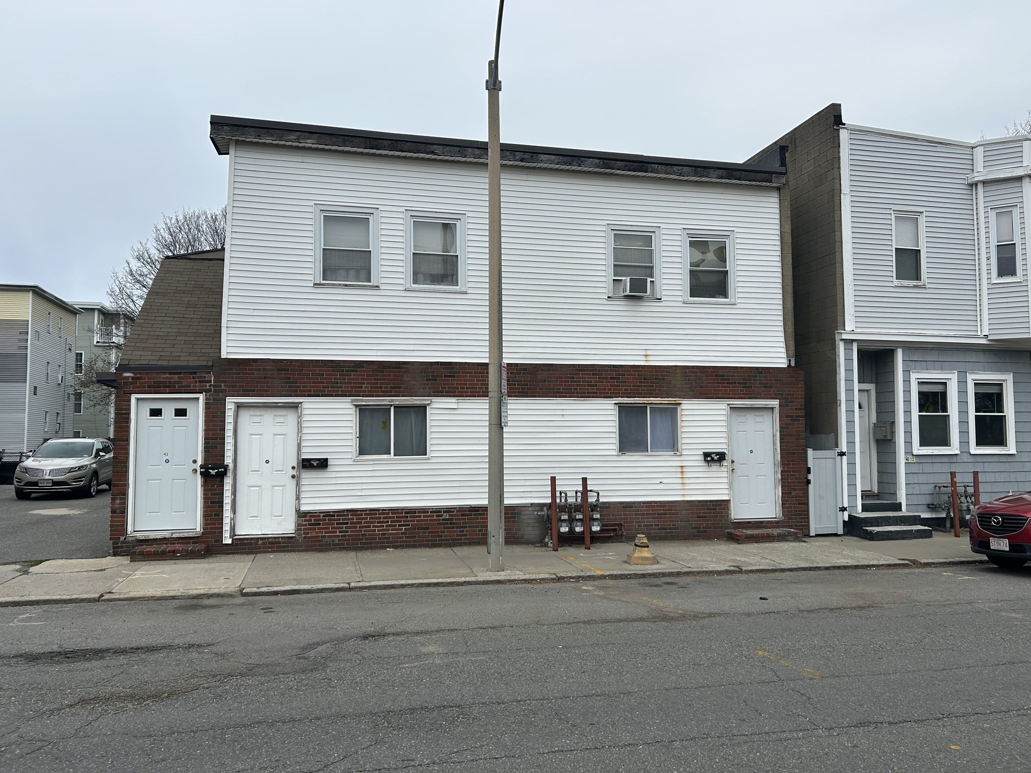 43 Cross Street, Somerville, MA 02145