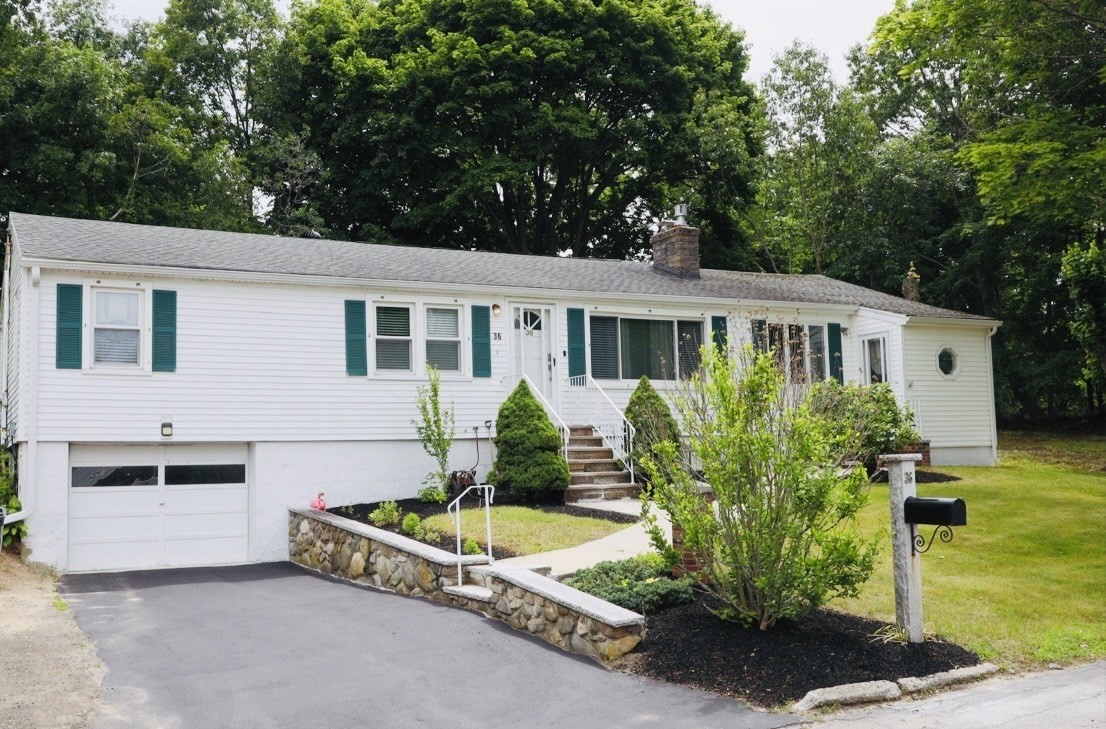 36 Mary Lou St, Methuen, MA 01844