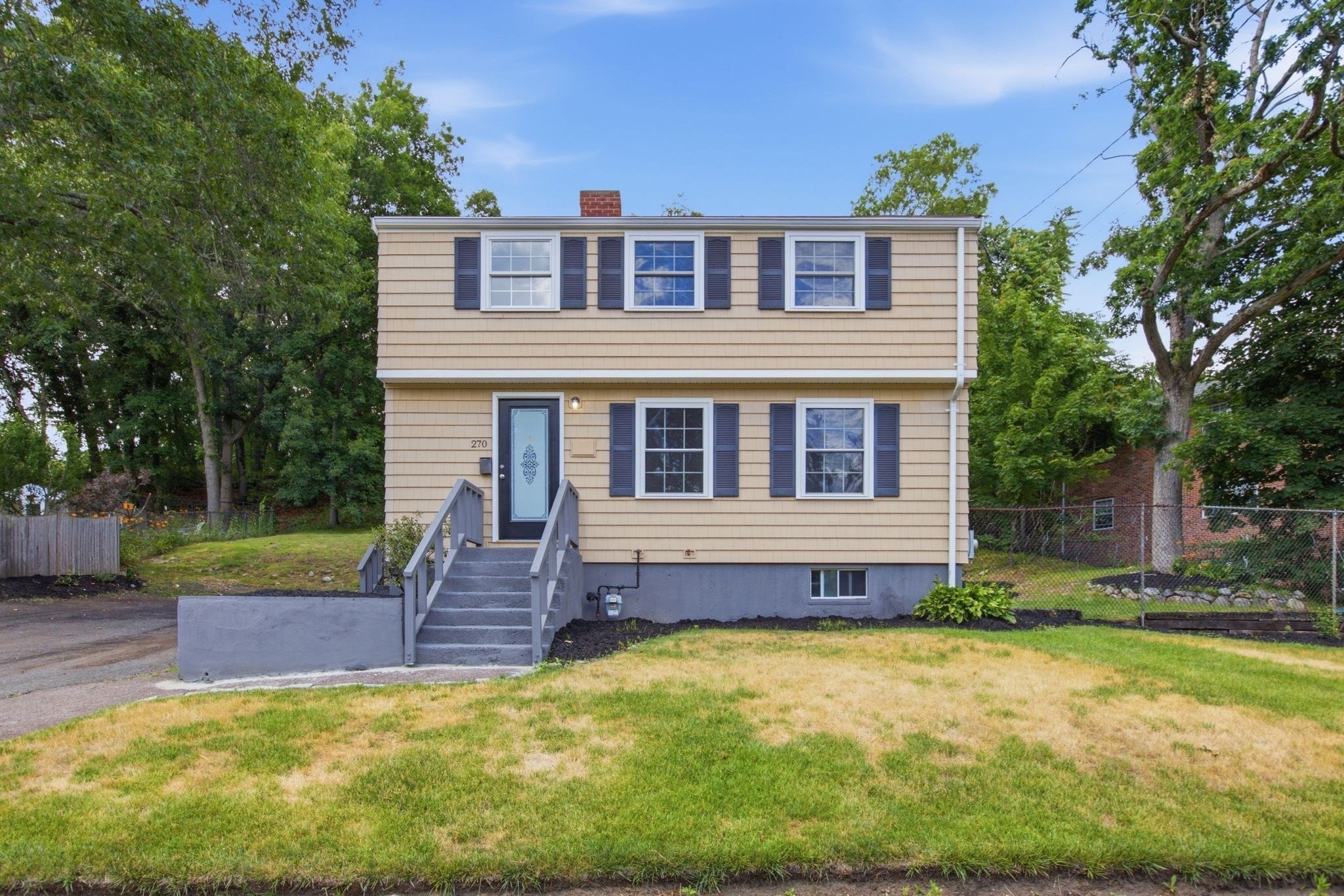 270 Cambridge Rd, Woburn, MA 01801