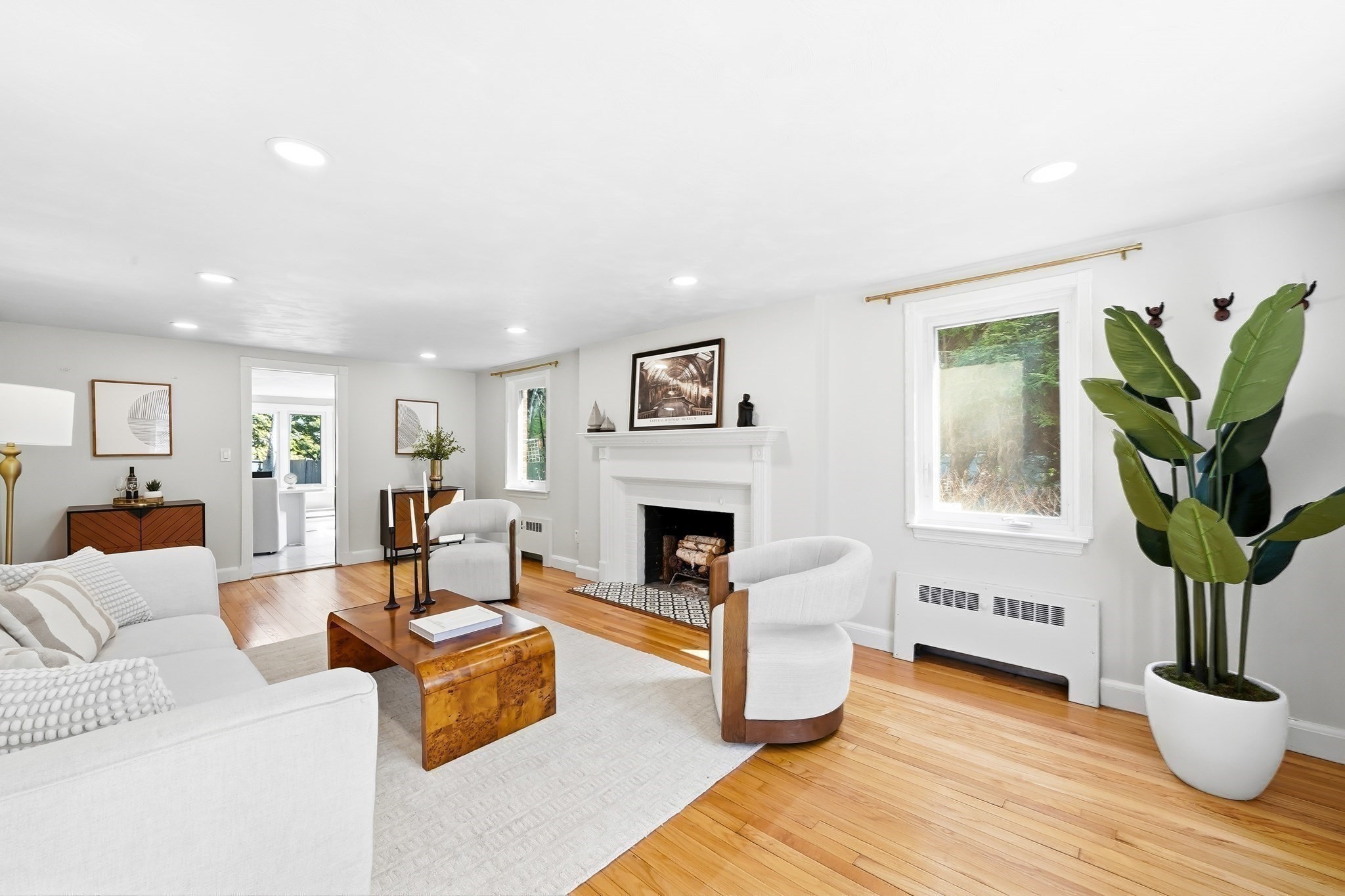 17 Woodhaven Rd, Newton, MA 02468