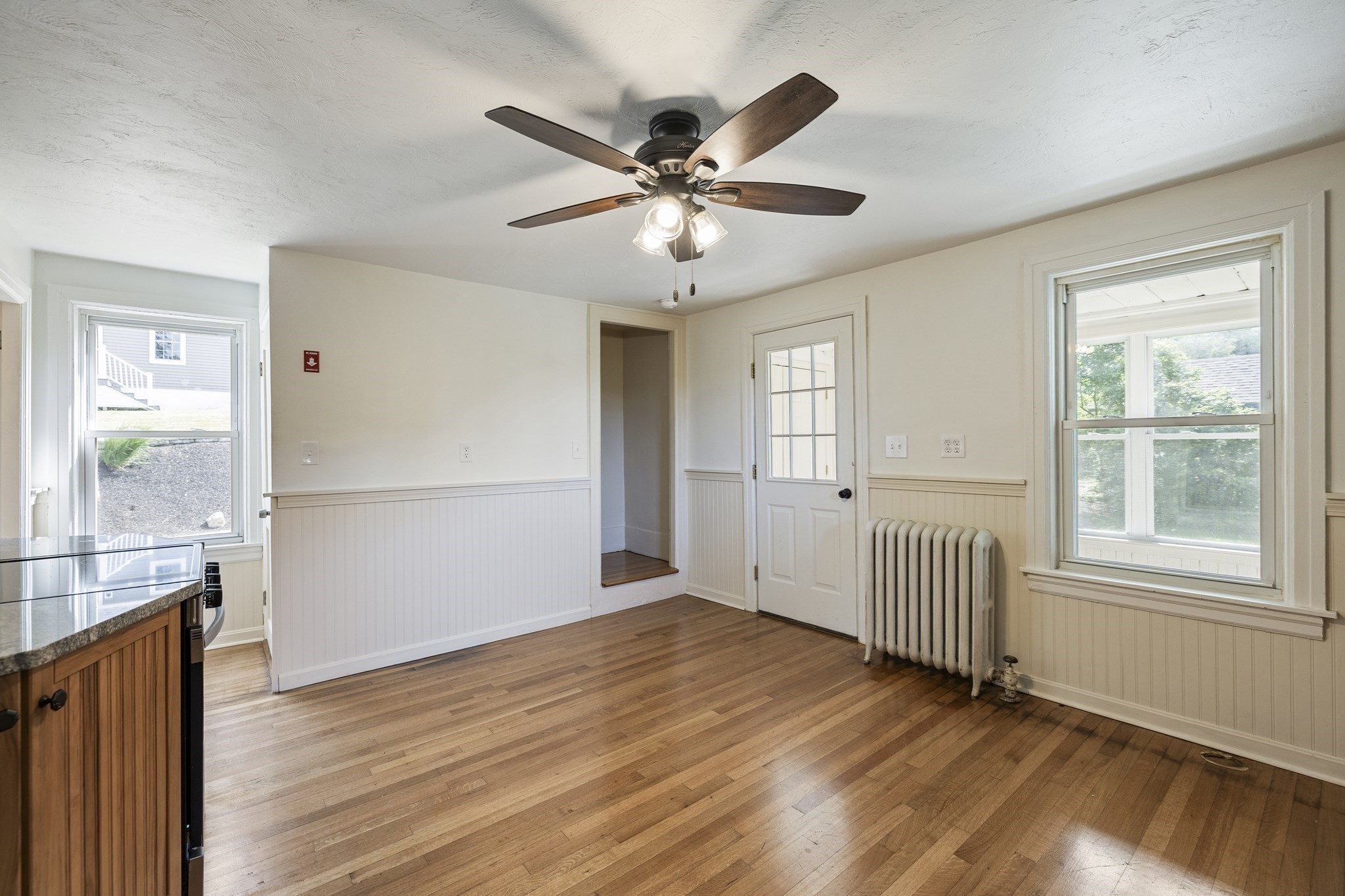 73 Sargent St, Leicester, MA 01611 - Image 13