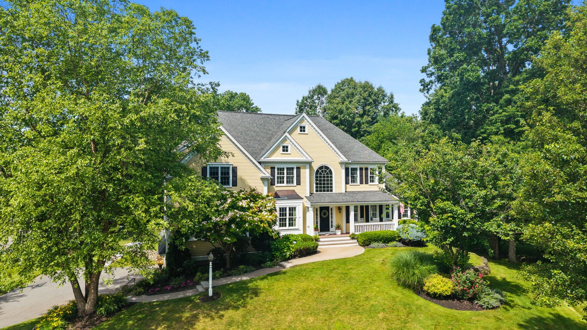 11 Tappan Way, Lynnfield, MA 01940