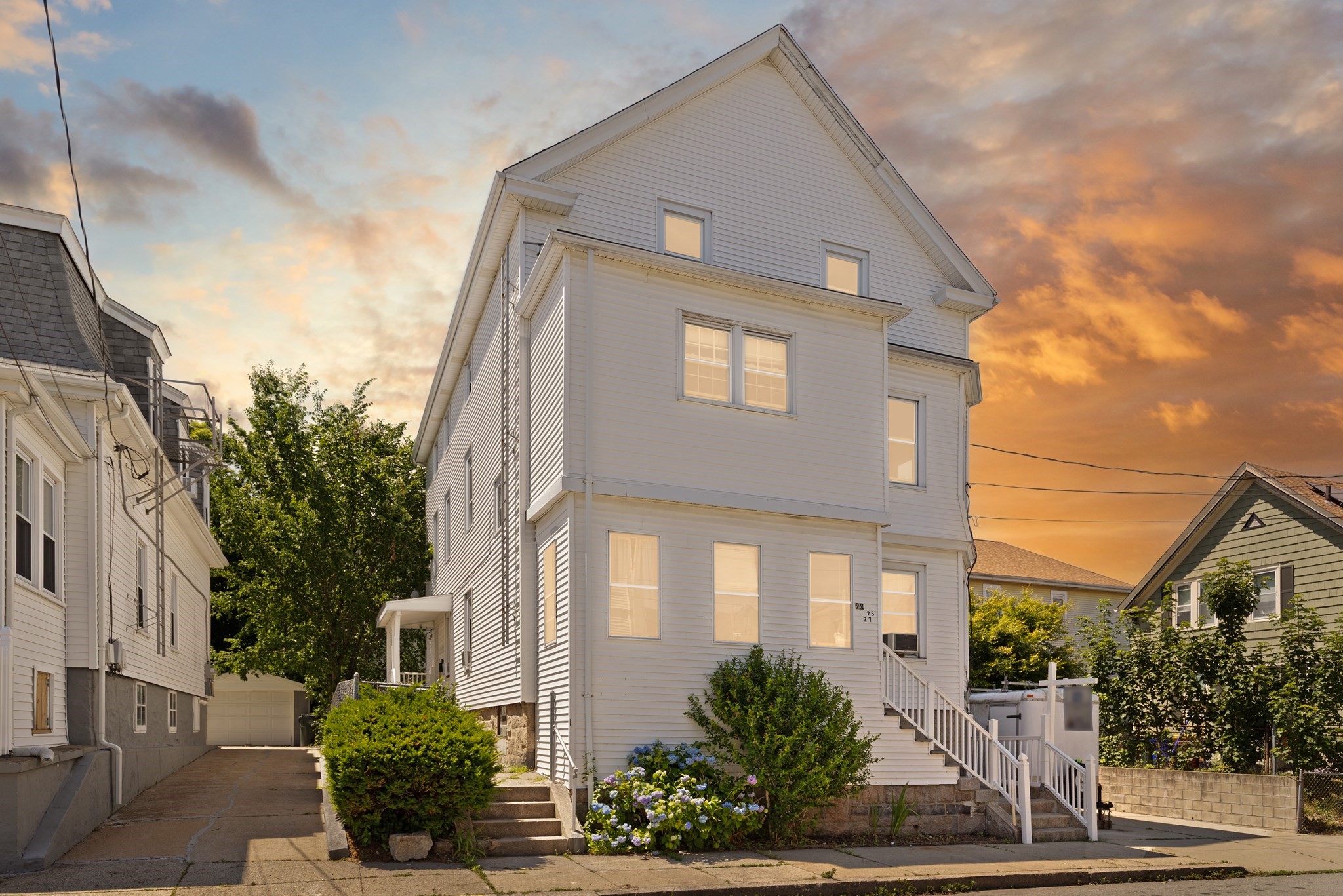 23 Ash St, Fall River, MA 02724