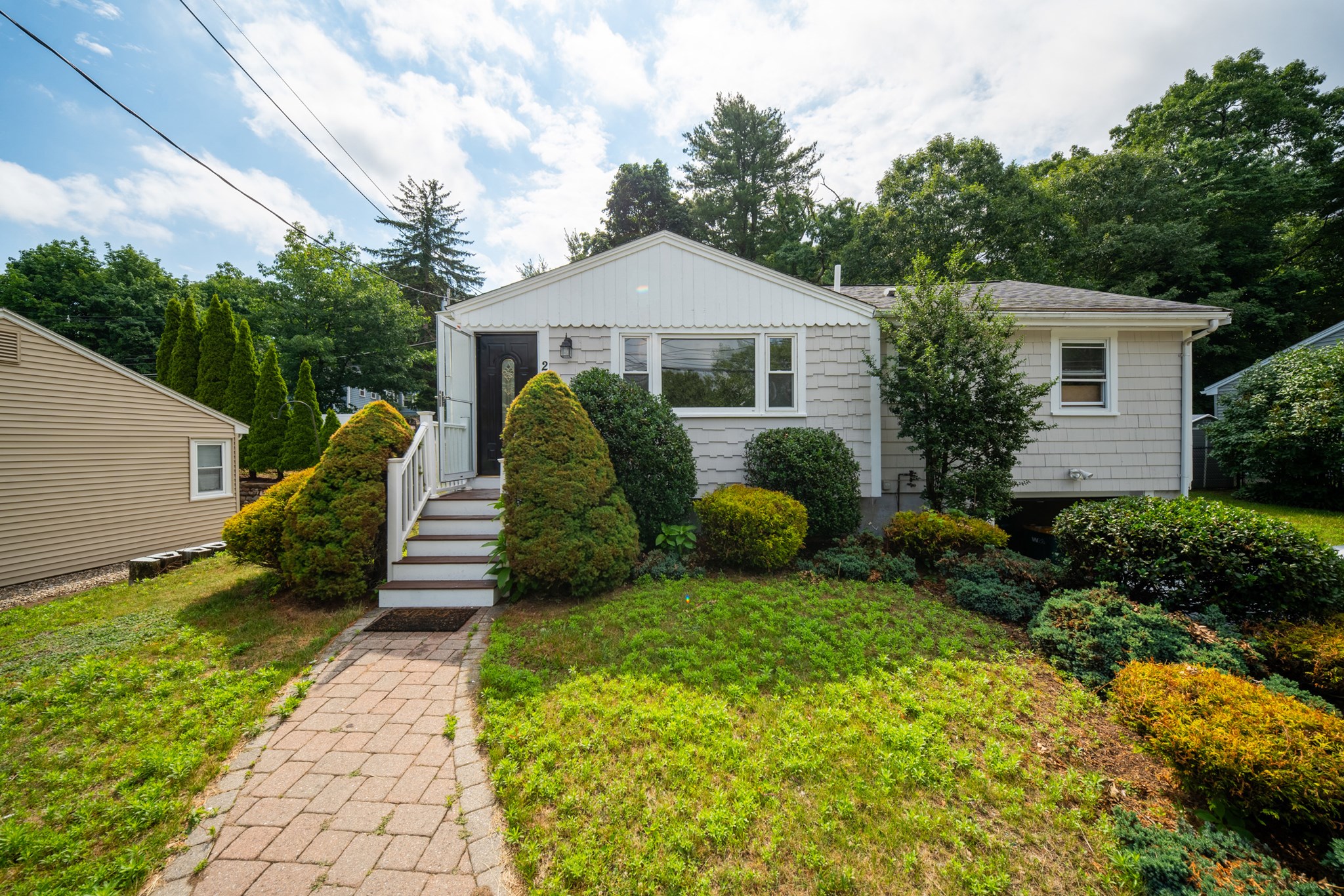 268 Lexington St, Woburn, MA 01801