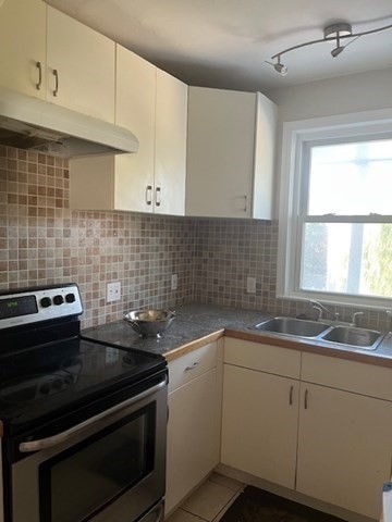 249 Loring Ave, Salem, MA 01970 - Image 4