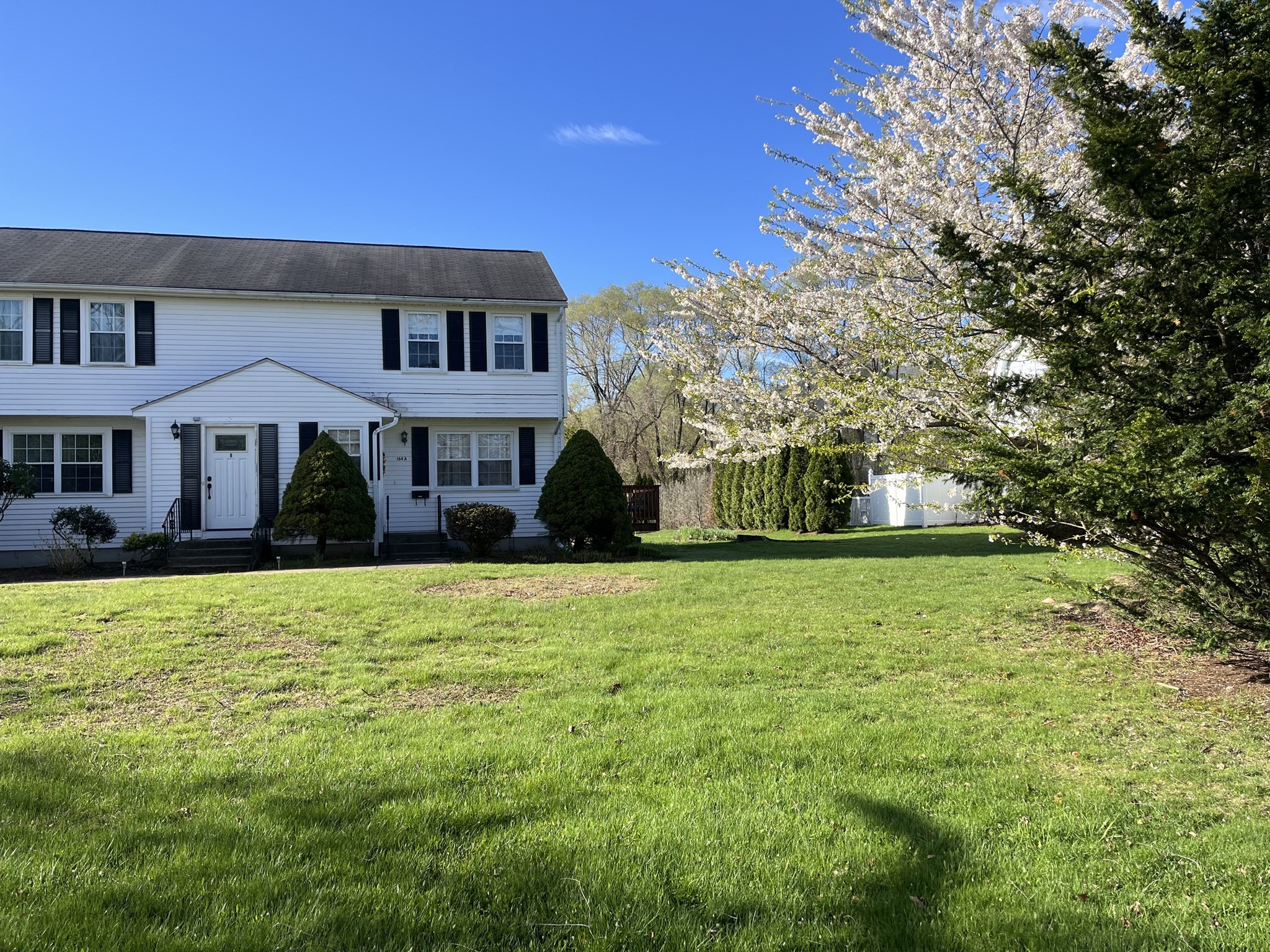164 East Bacon Unit A, Plainville, MA 02762