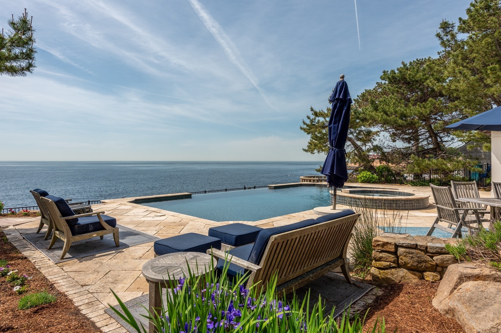 16 Hesperus Circle, Gloucester, MA 01930 - Image 2
