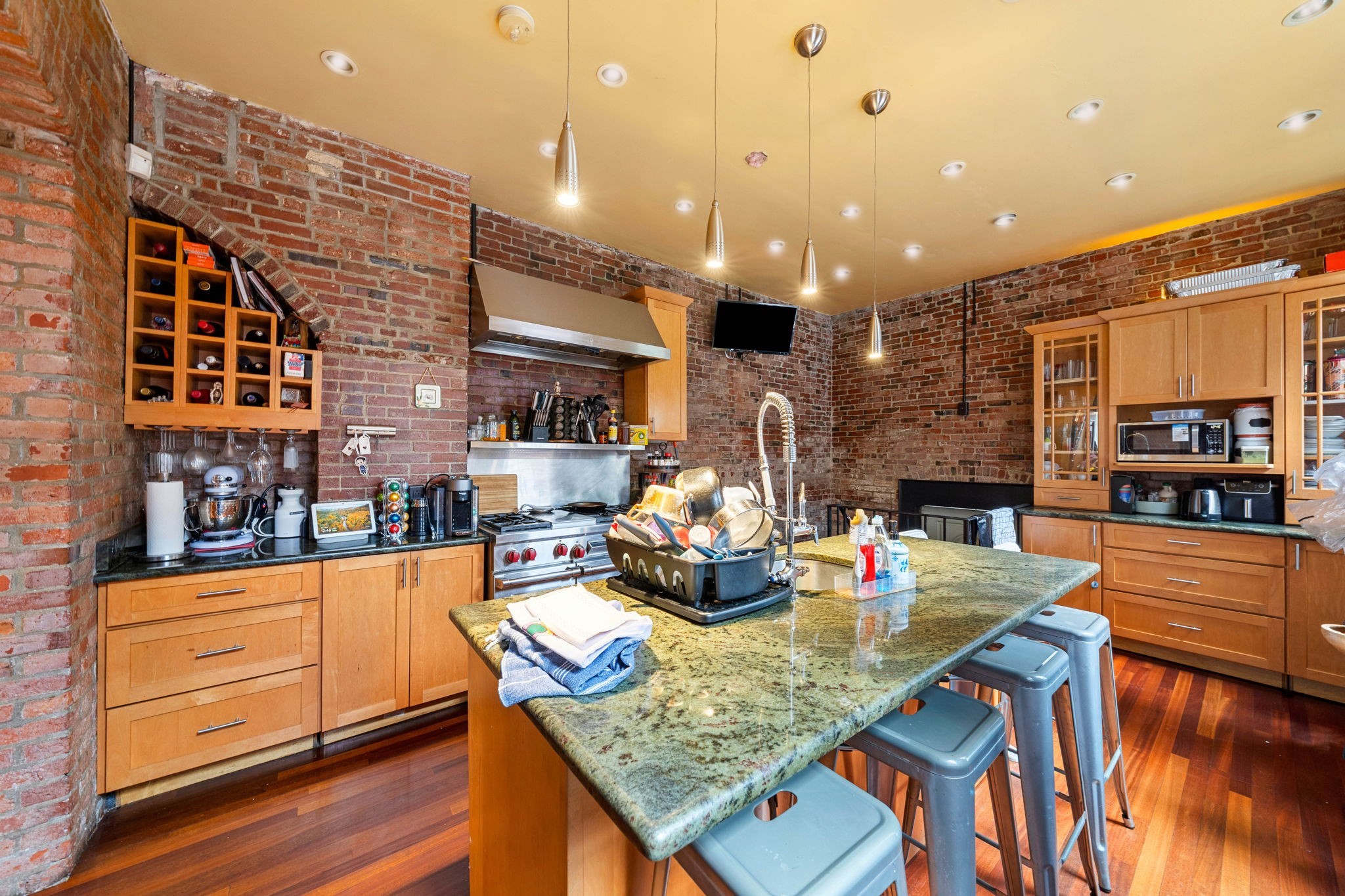 16 Perrin St, Roxbury, Boston, MA 02119 - Image 11