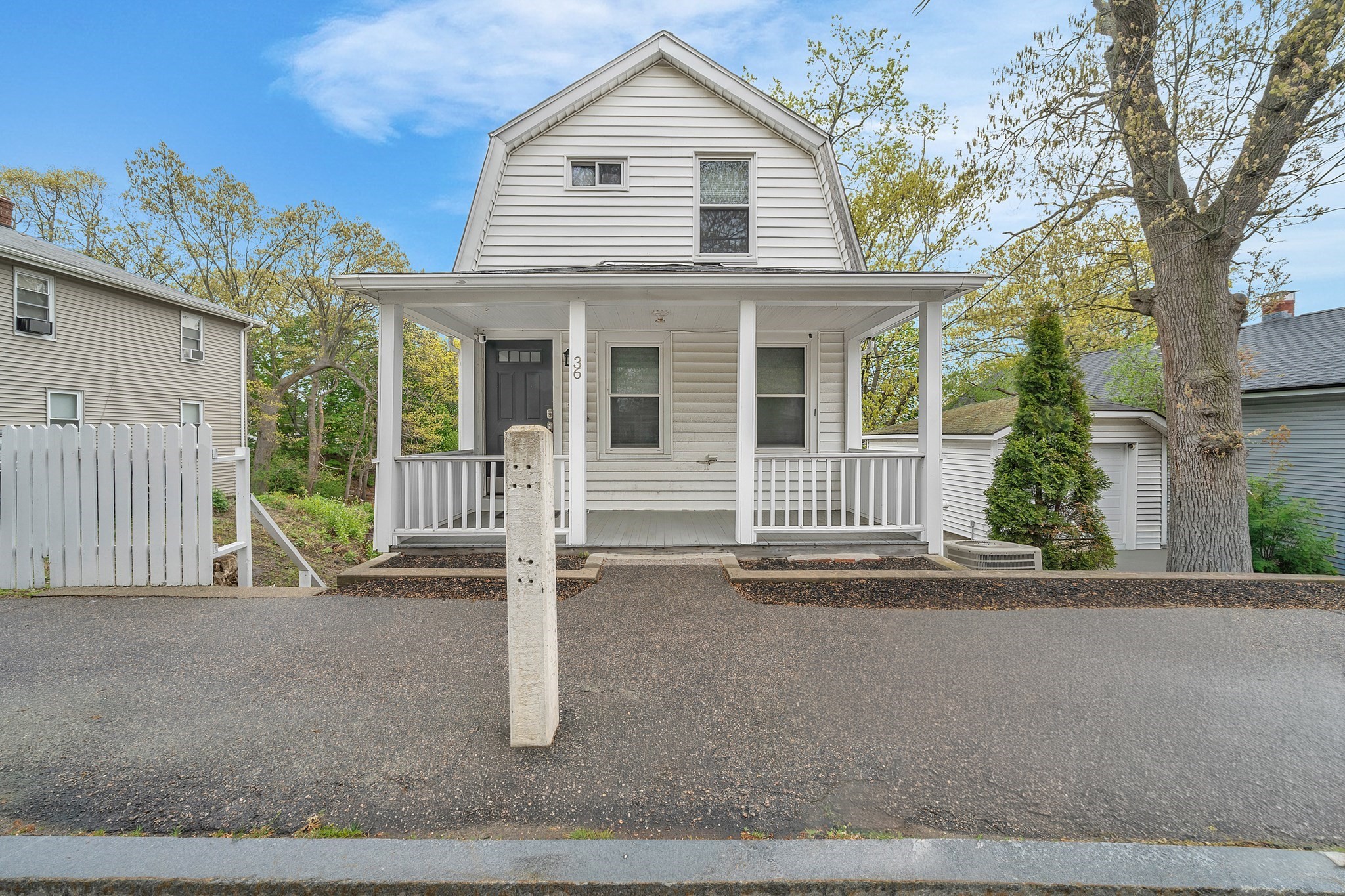 36 Palmer St, Quincy, MA 02169