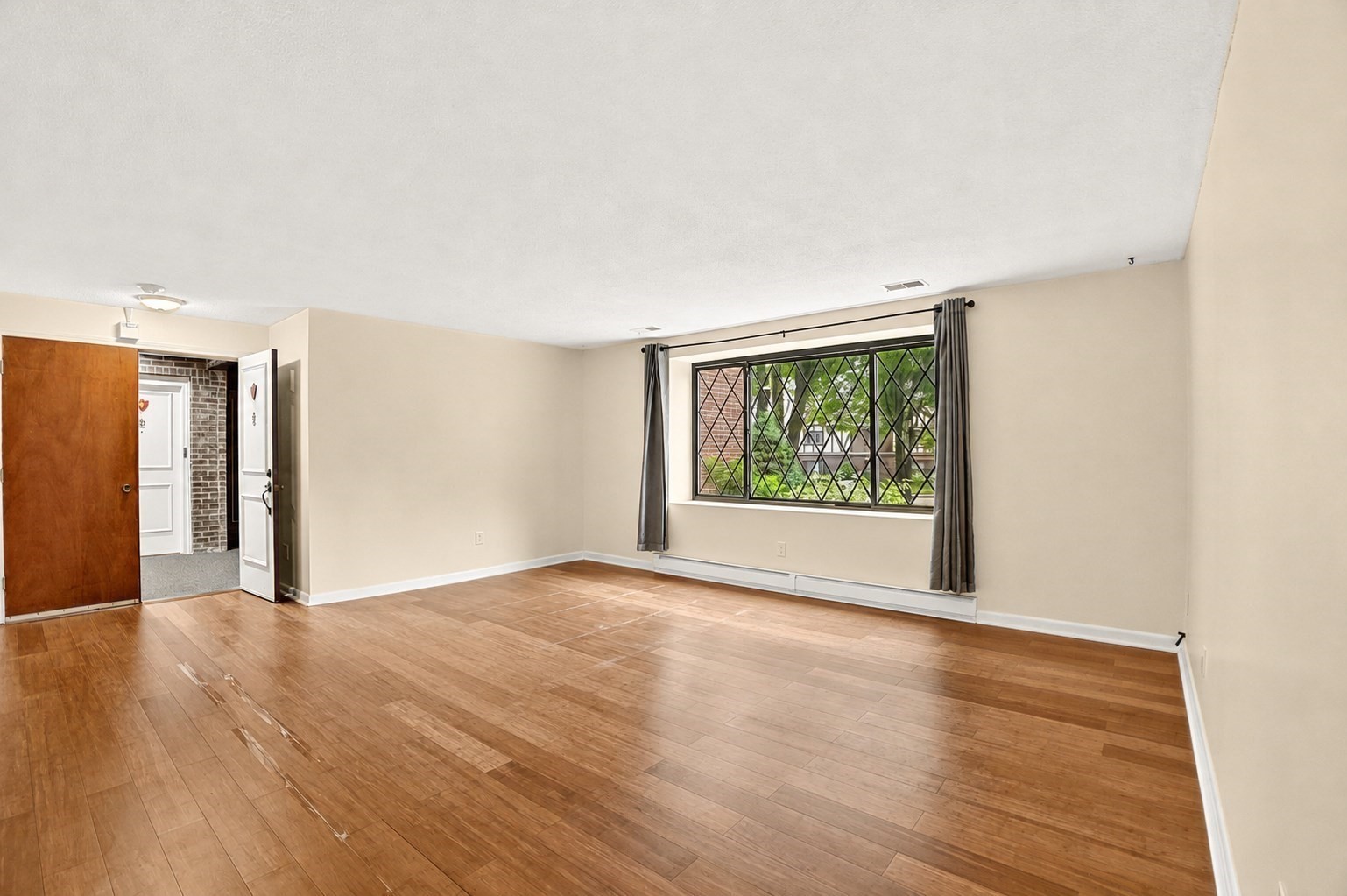 14 Royal Lake Drive Unit 1, Braintree, MA 02184 - Image 4