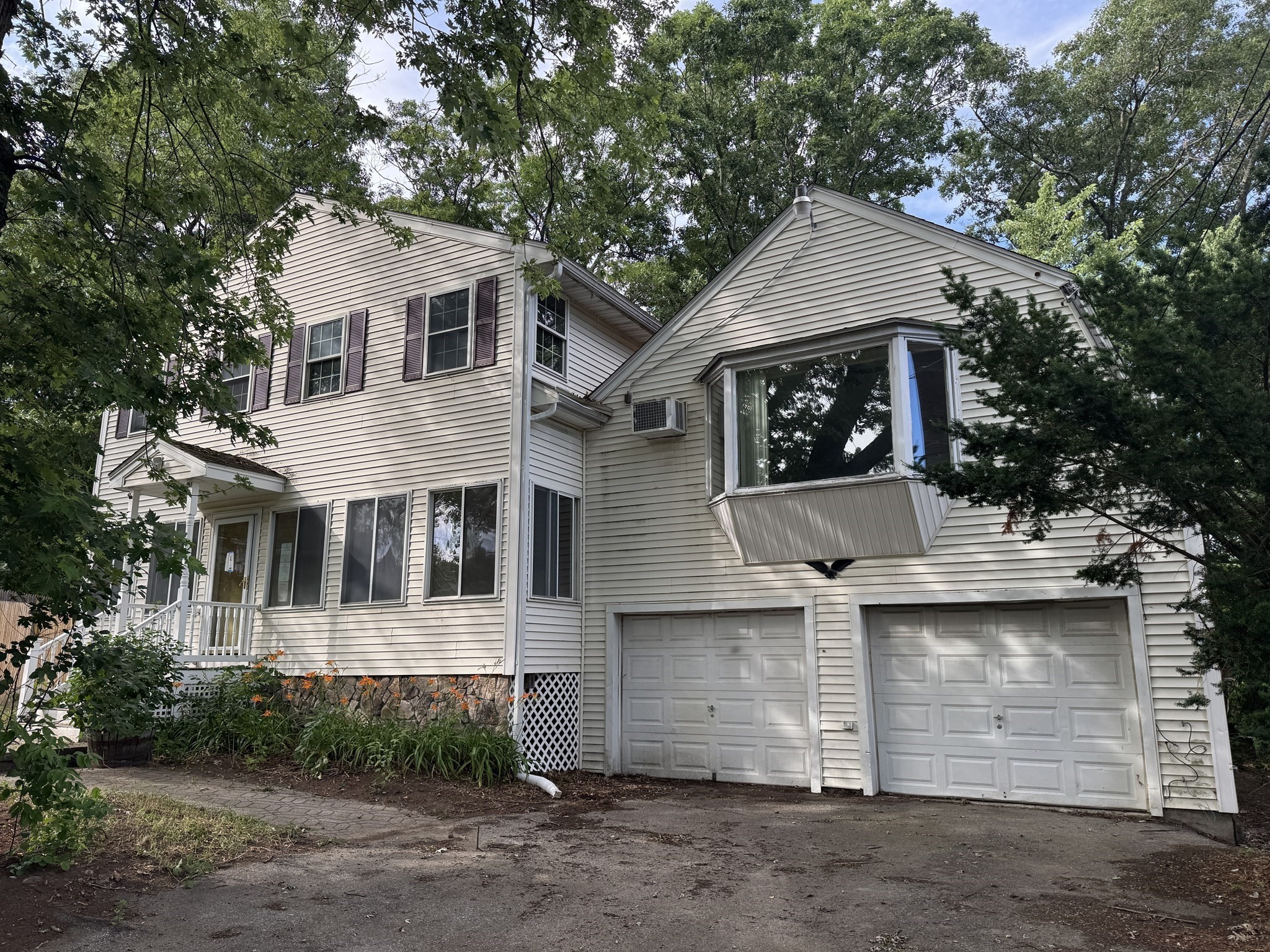 744 Boston Rd, Billerica, MA 01821