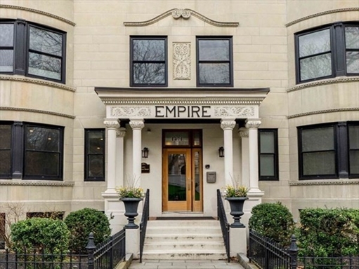 1471 Beacon St, Apt 10(PH)